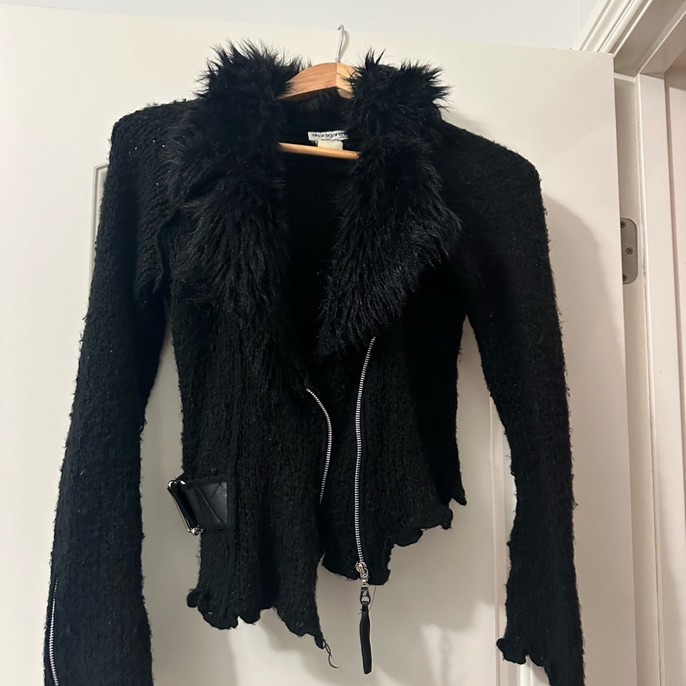 Black zip up sweater with faux fur and buckles